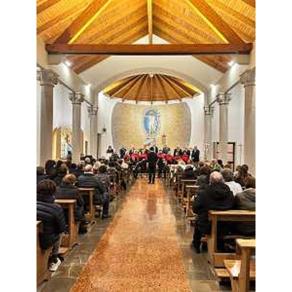 Un momento della decima edizione della rassegna musicale di Cornino. - Un momento della decima edizione della rassegna musicale di Cornino.