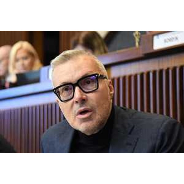 L'assessore regionale alle Attività produttive e turismo Sergio Emidio Bini - L'assessore regionale alle Attività produttive e turismo Sergio Emidio Bini