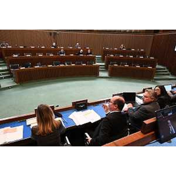 La seduta della V Commissione consiliare - La seduta della V Commissione consiliare